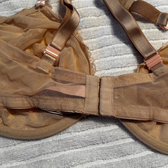 Victoria's Secret Lace Bra in Brown - Picture 6 of 9